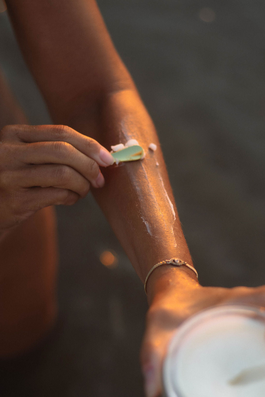 Evelyn Ginossi - Marine + Vine - 12 Tahitian Oil